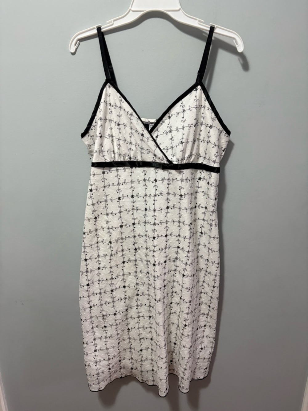 Studio 1940 White  sleeveless dress with Black Floral pattern